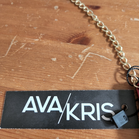 Red small coin purse - Picture 2 of 3